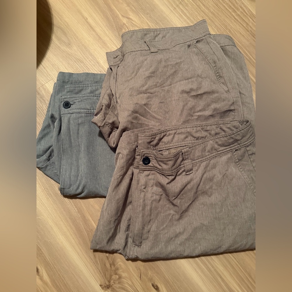 Magellan Men's lightweight shorts. THEEE PAIRS. EUC - Taupe & Slate